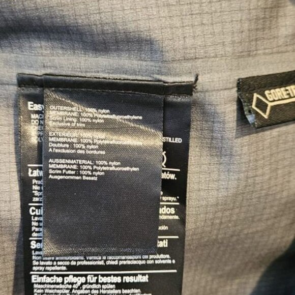 Burton Hover Snowboarding Jacket - XL - Black - Like New - Picture 8 of 9